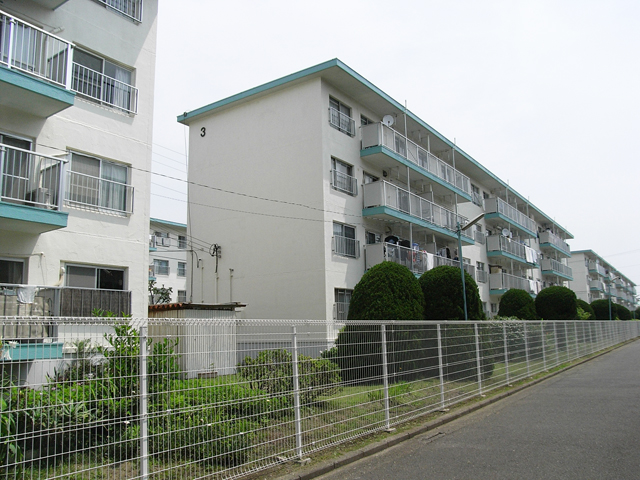 神奈川県藤沢市のマンション